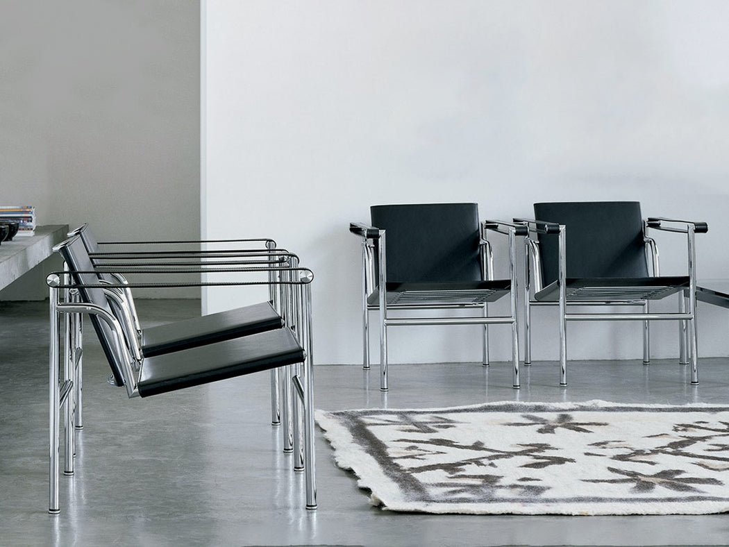 LC 1 Black Arm Chair | Freeship
