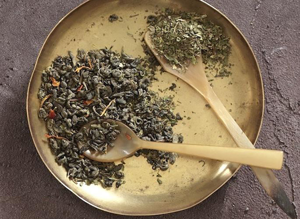 No. 38 Majorelle Mint Green Tea in Yellow Tin